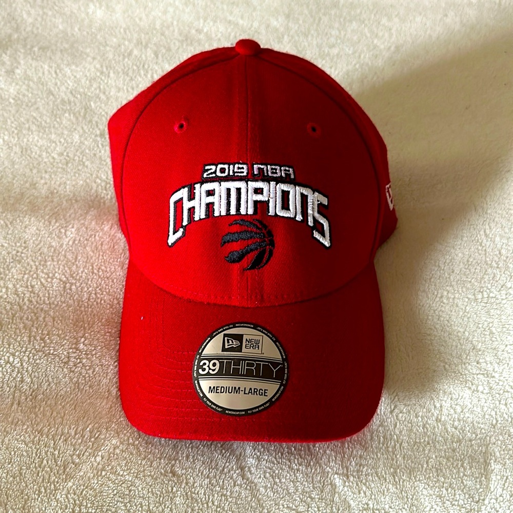 2019 NBA Champions Toronto Raptors Vintage Red Cap - New Era Medium/ Large